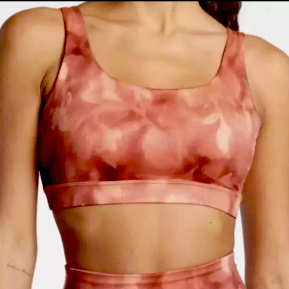 Athleta Sports Bra Size 3X Exhale Low Impact Tie Dye Peach/ Pink Workout